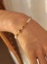 Bracelet Séoul en acier inoxydable doré avec perles nacrées o-dace.com