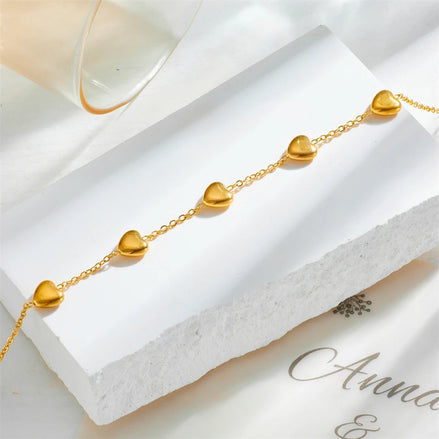 Zoom bracelet Kyoto romantique et minimaliste. o-dace.com